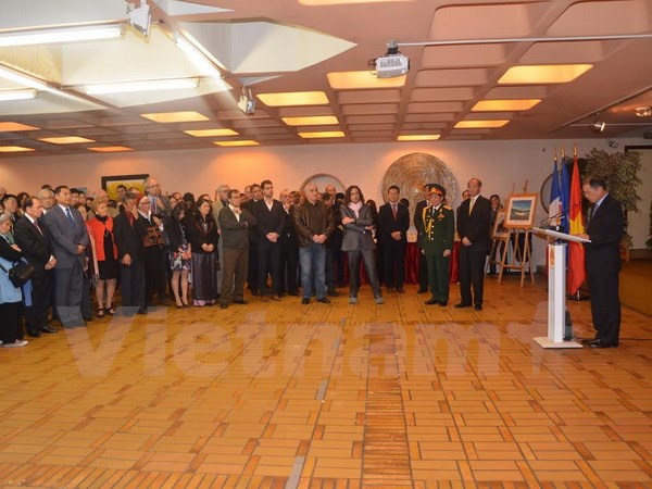 พิธีฉลองครบรอบ 70 ปีการจัดตั้งกองทัพประชาชนเวียดนามในอินโดนีเซียและฝรั่งเศส